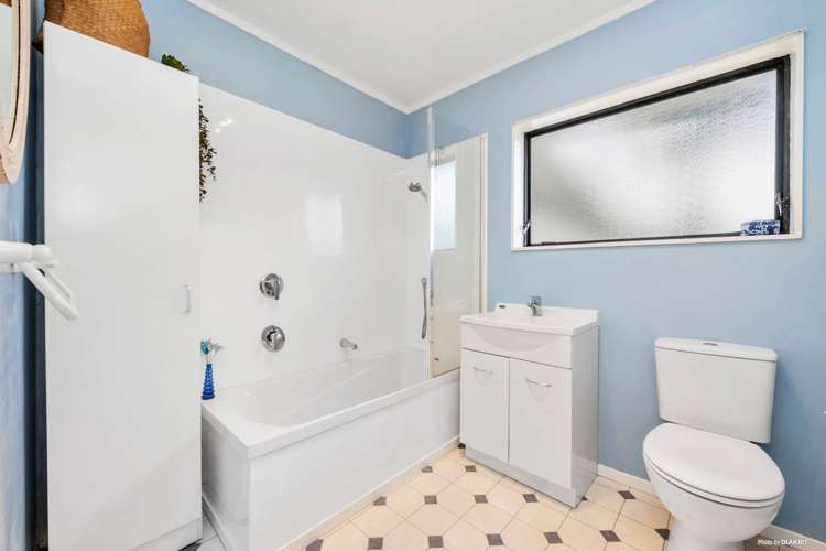 1/45 Clevedon Road Papakura_11