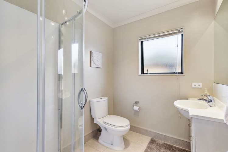 8 Havilah View Army Bay_9