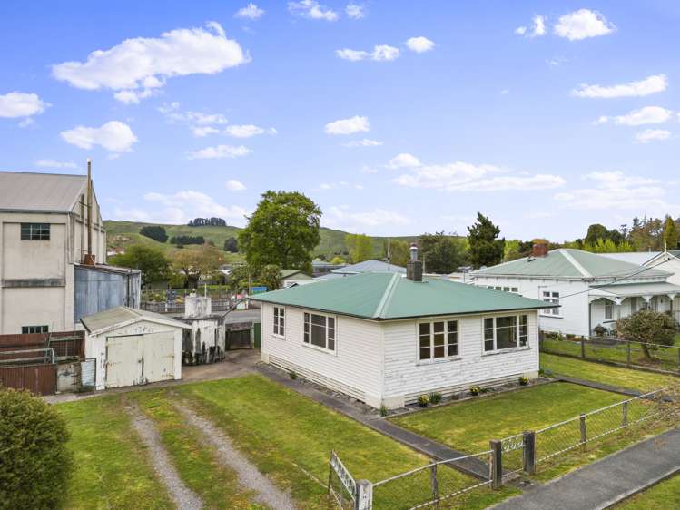 42 Paraekaretu Street Hunterville_20