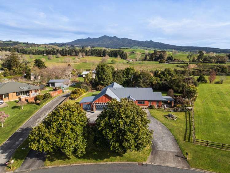 77 Aubin Close Pirongia_2