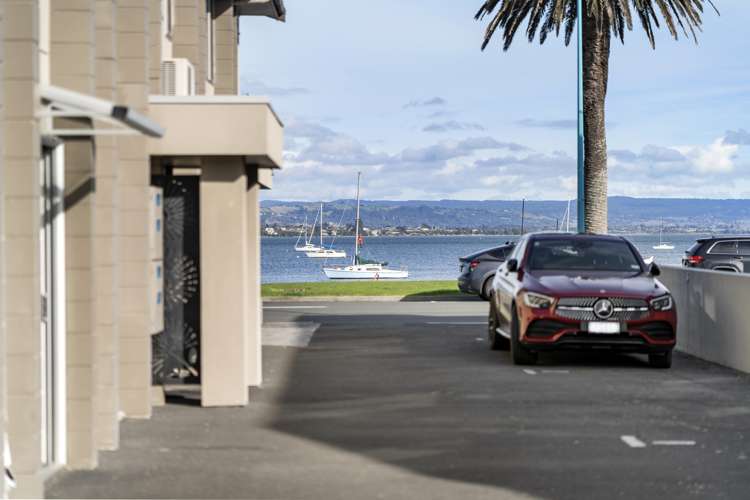 2/21 The Mall Mount Maunganui_13