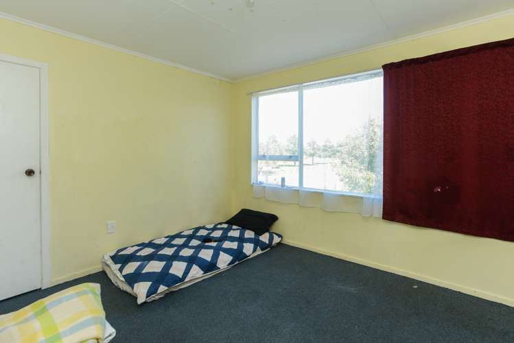 164 Chatham Road Flaxmere_7