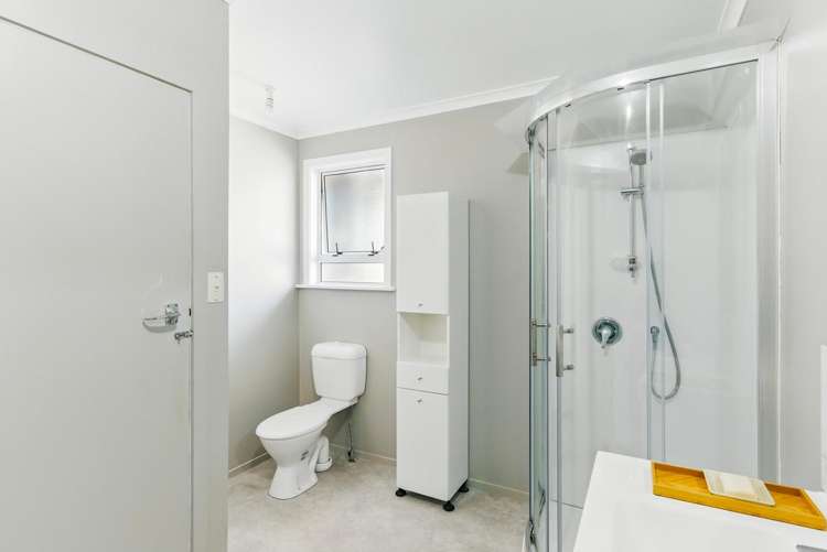 319 Kapiti Road Paraparaumu Beach_11