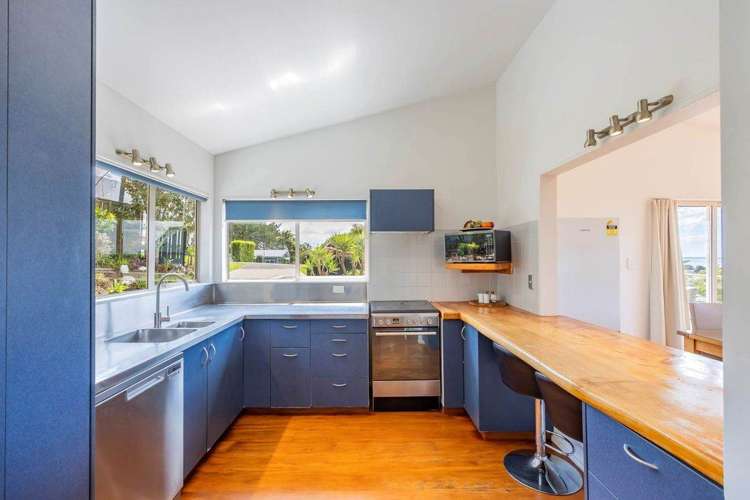 3 Dalmeny Close Murrays Bay_9