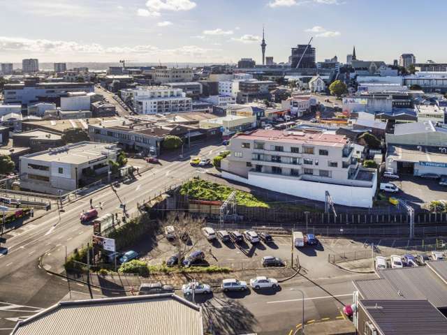 101/1 Enfield Street Mount Eden_2