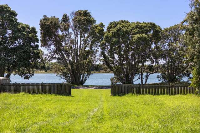 7 Waione Avenue Athenree_2