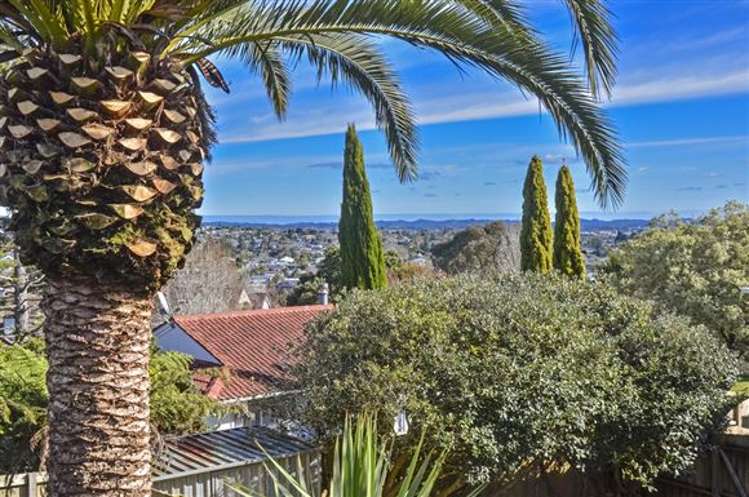 8 Tree View Avenue Glenfield_18