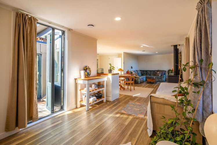 20 Taraire Street Ostend_6