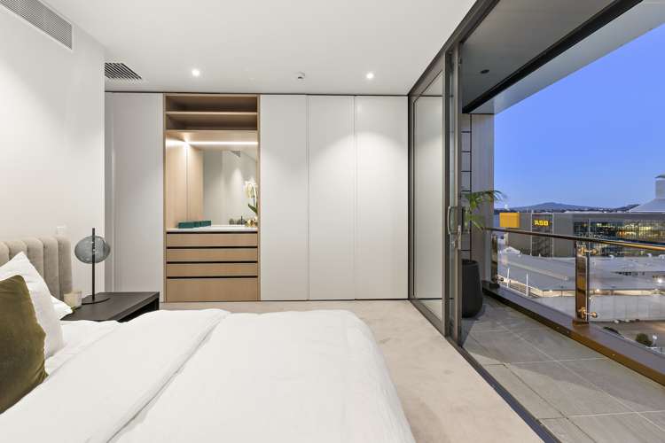 708/70 Daldy Street Auckland Central_13