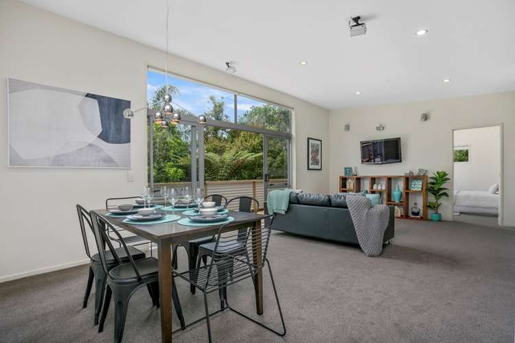 23 Crocombe Crescent Beach Haven_7