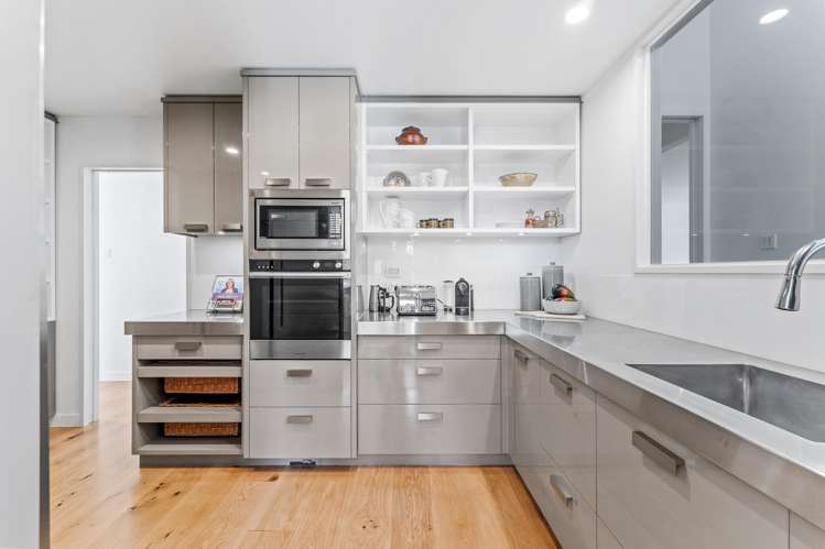 16 & 26 Riverside Drive Point Wells_12