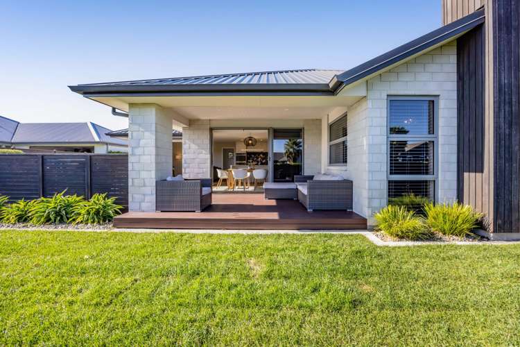 52 Links Drive Waiwhakaiho_30