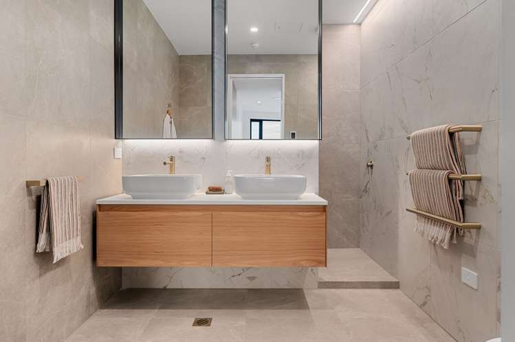 403/1 Cook Street Hamilton East_14