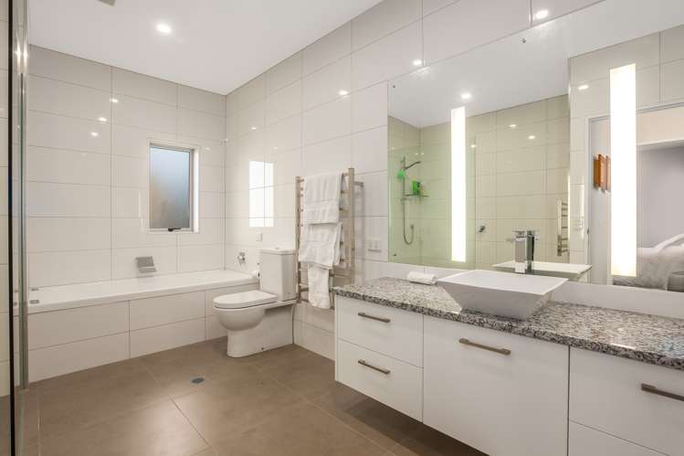 9 Lily Close Camborne_22