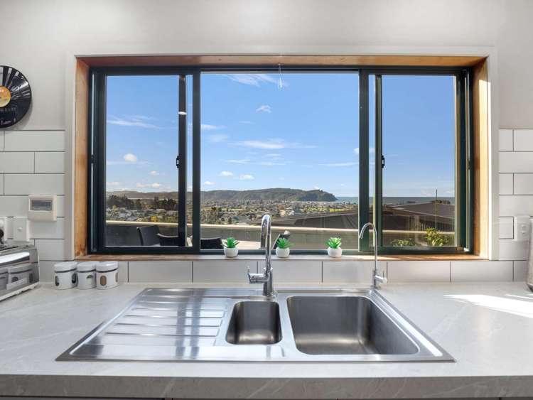 111 Pacific View Drive Whangamata_6