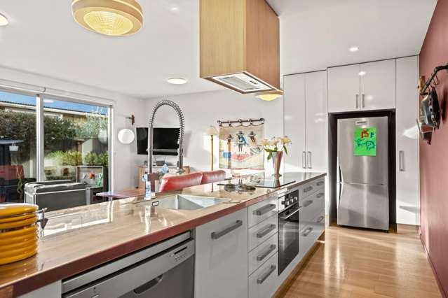 3/670 Ferry Road Woolston_3