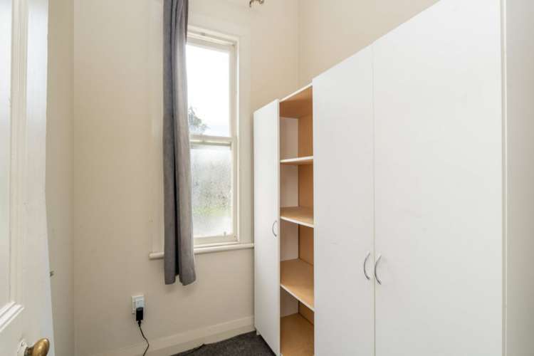 12 Avenal Street Avenal_20