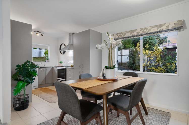 12b Penton Road Stanmore Bay_7