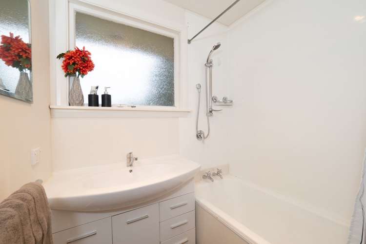 794 East Street Netherby_9