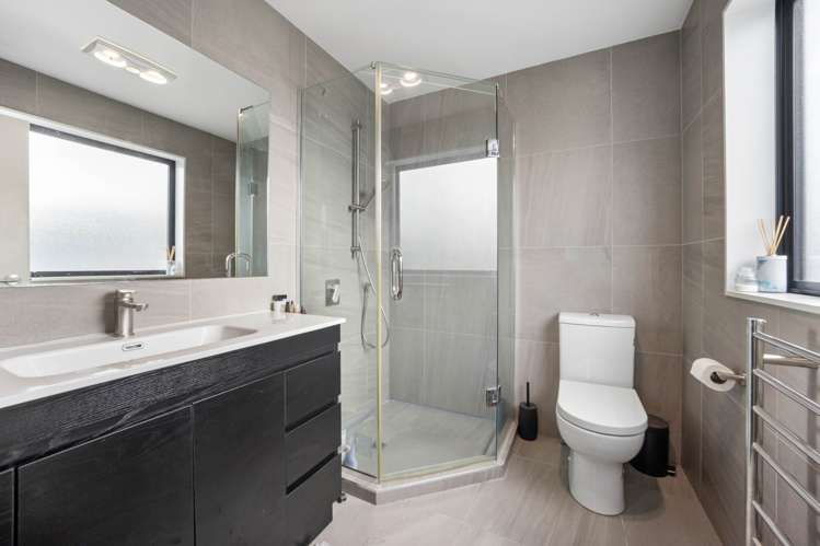 10 Korowha Place New Lynn_14