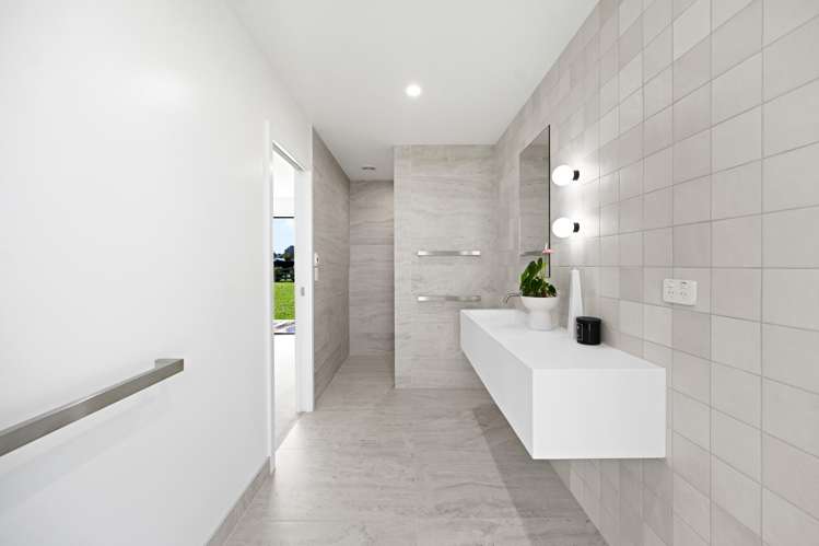 15 Redwood Lane Pirongia_23