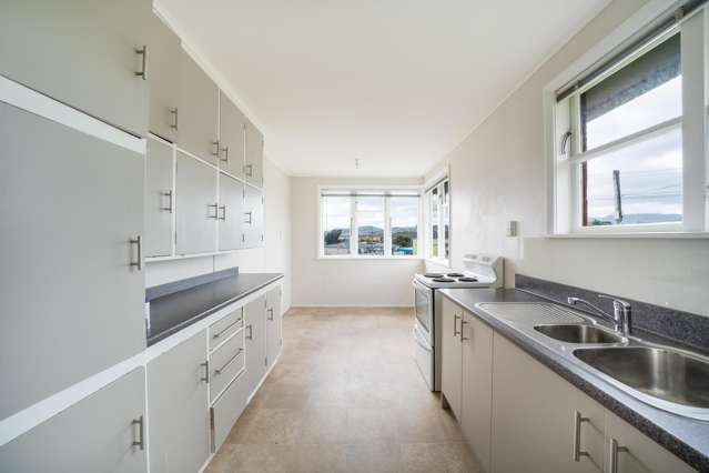 2 Hukatai Street Elsdon_1