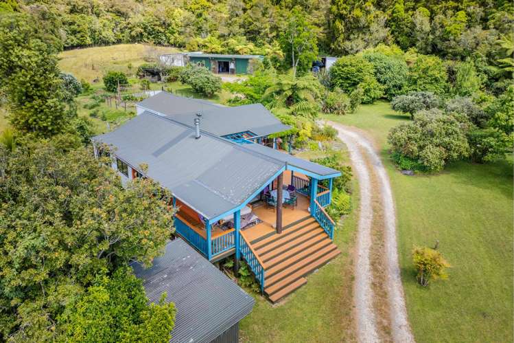 176 Ward Holmes Road Golden Bay_17