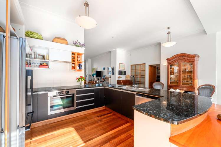 5B King Edward Parade Devonport_8