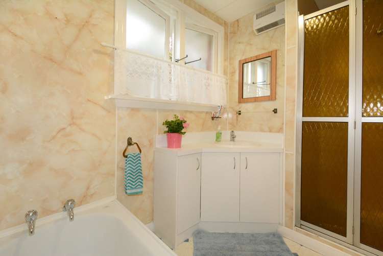 93 Elwyn Crescent Green Island_11