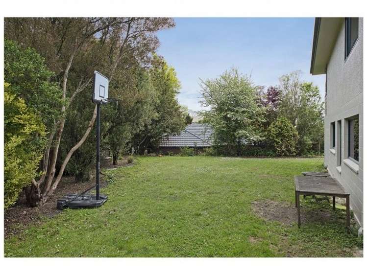 23 Blair Terrace Richmond_17