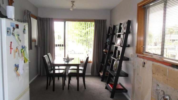 52 Oriana Crescent Hornby_3