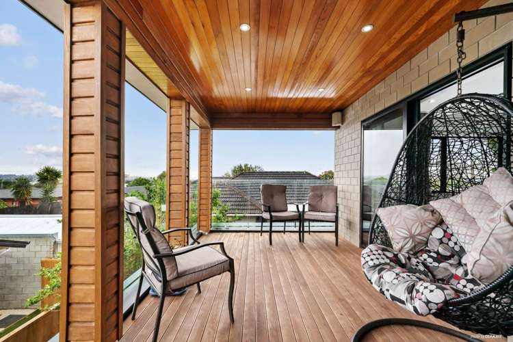 28 Flanshaw Road Te Atatu South_15