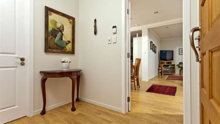 212 East Coast Road Forrest Hill_14