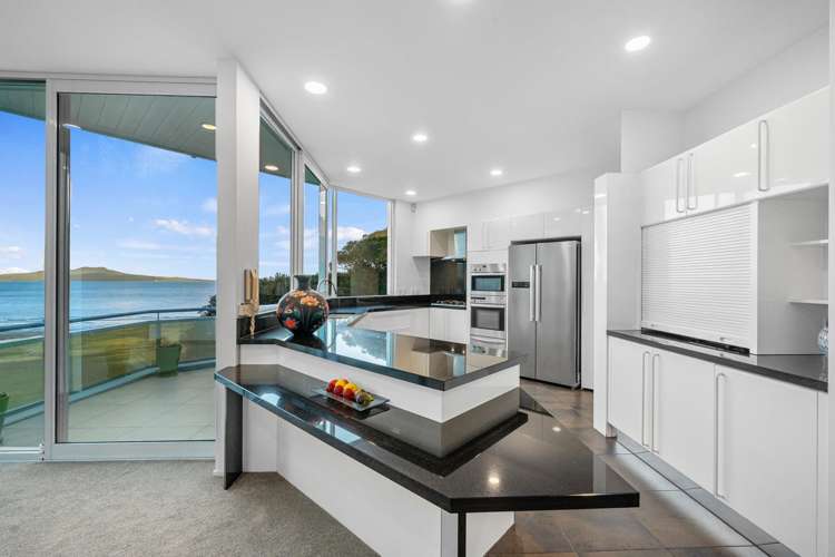 1/9 The Esplanade Castor Bay_16