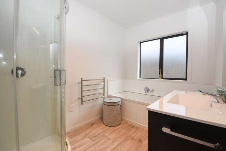 1 Molesworth Street Carterton_10