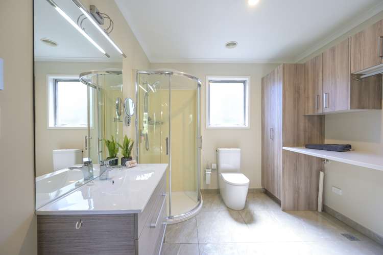 22 Valley Heights Washington Valley_24