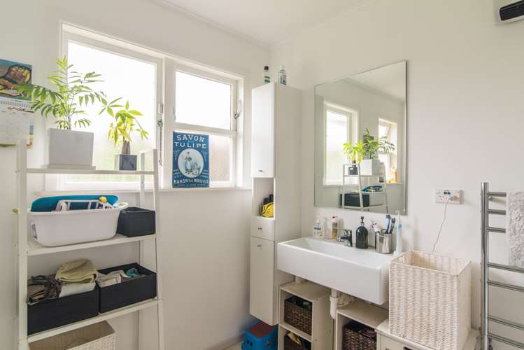 8 Whanganui Street Miramar_5