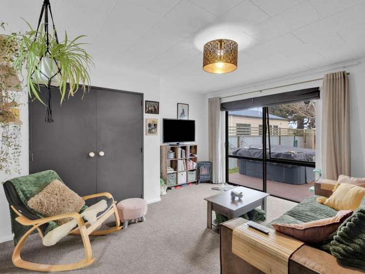 8 Shelley Jane Place Dinsdale_7