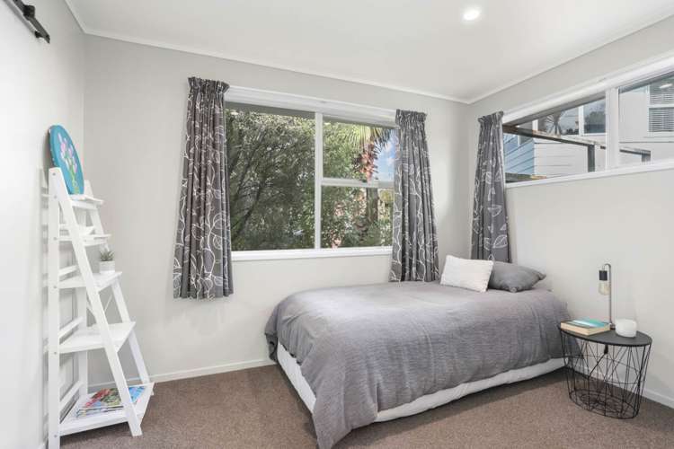 5 Karo Place Glendene_15