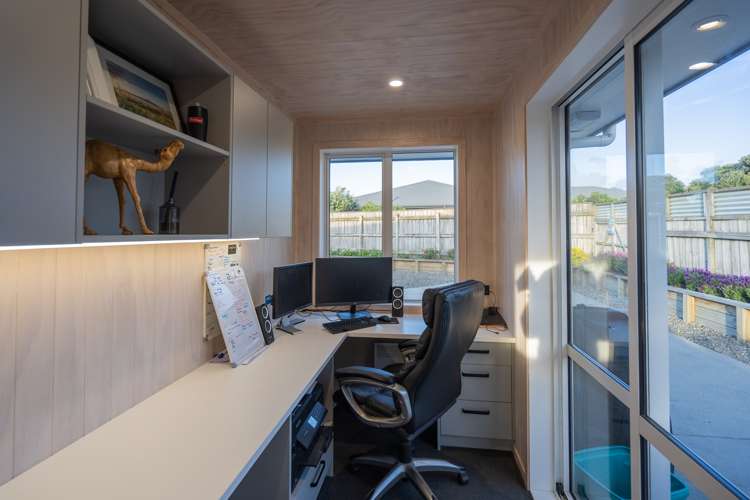 3 Barbaras Way Waikanae Beach_25