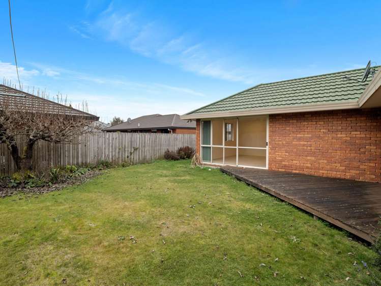 4 Netherby Lane Shirley_22