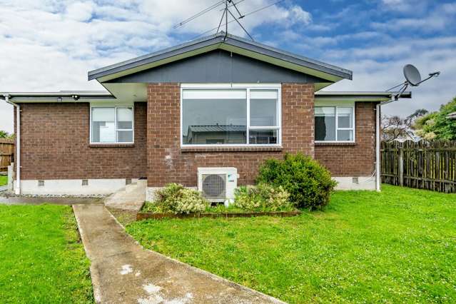 Four Car Garaging - ACT NOW