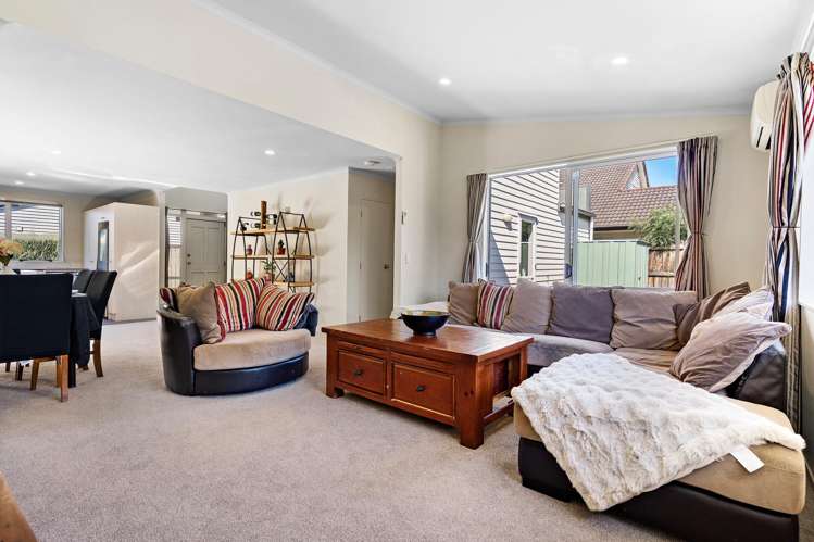 11 Ritchie Crescent Takanini_6