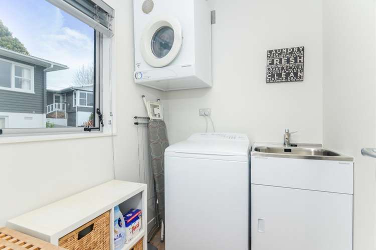 8a Saffron Street Birkdale_15