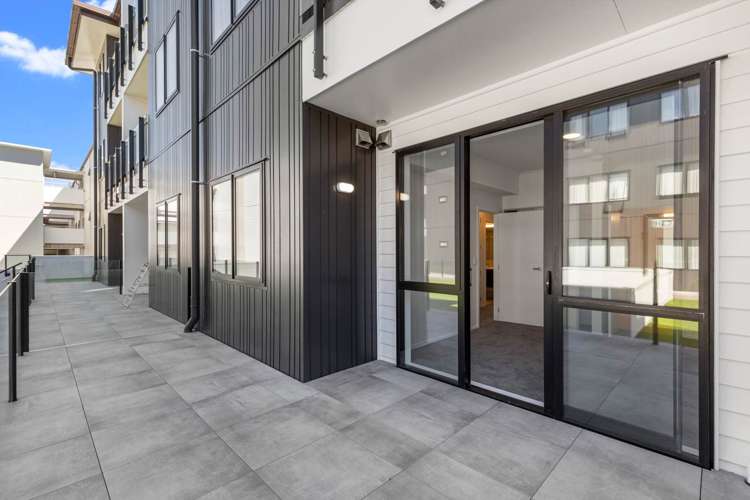 14/11 Carlos Drive Flat Bush_10