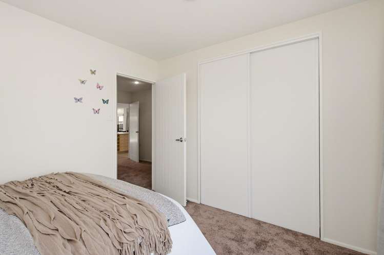6 Delta Way Woolston_13