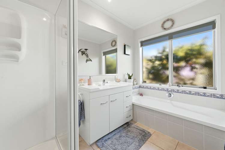 58 Pacific Cove Drive Papamoa_19