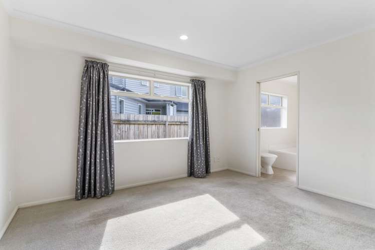 1/64 Riverside Road Orewa_20