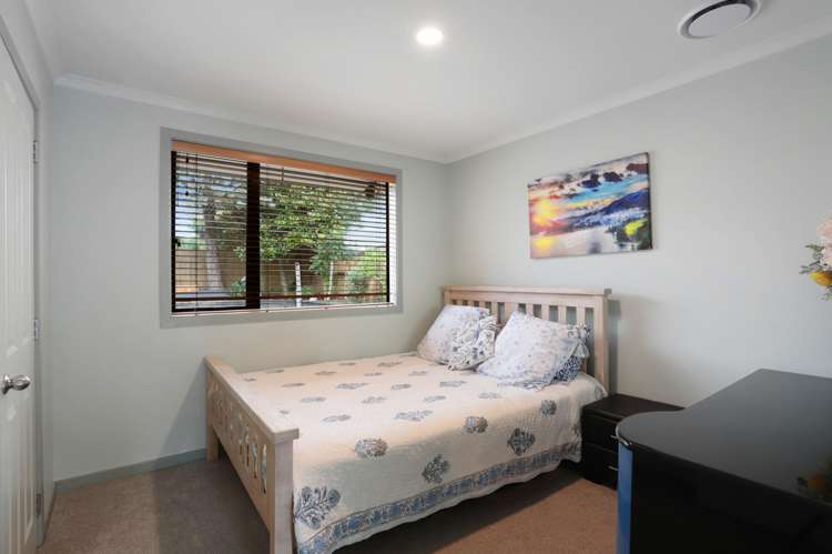54 Roy Maloney Drive Henderson_20