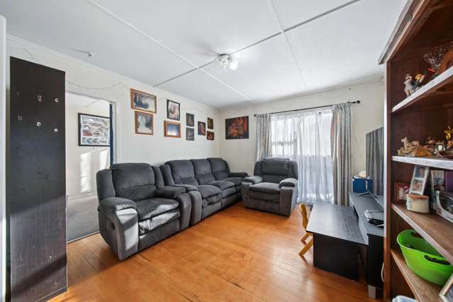 1/81 Gloucester Road Manurewa_4